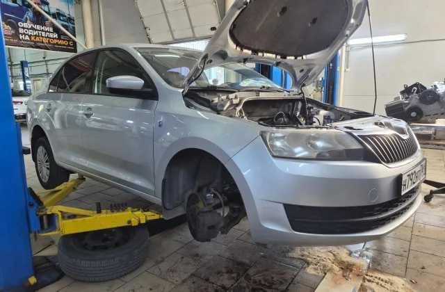 Замена двигателя Skoda Rapid двигатель CFNA 1.6