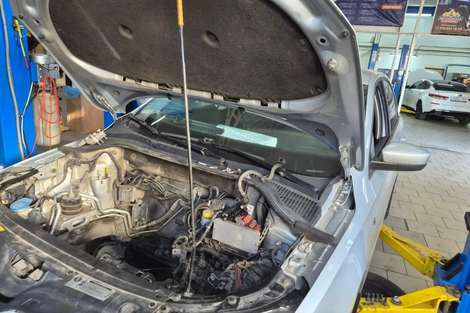 Замена двигателя Skoda Rapid двигатель CFNA 1.6