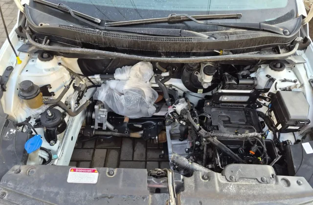 Замена двигателя Hyundai Solaris двигатель G4FC 1.6