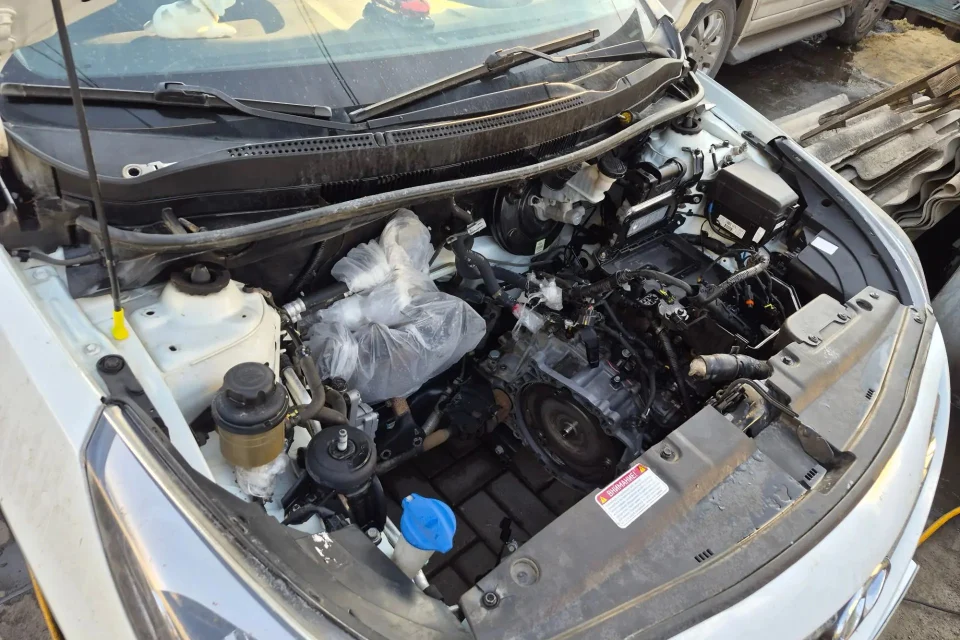 Замена двигателя Hyundai Solaris двигатель G4FC 1.6