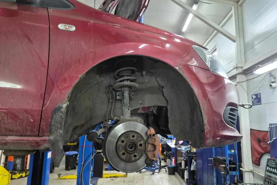 Замена двигателя Volkswagen Polo седан двигатель CFNA 1.6
