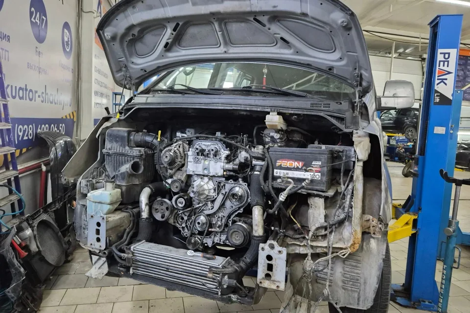 Замена двигателя Hyundai Grand Starex / H1 двигатель D4CB 2.5 CRDi Euro 4